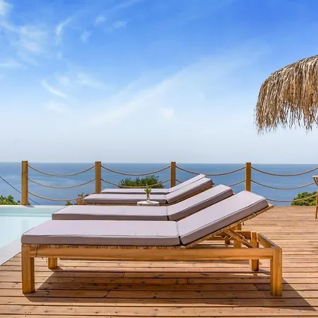 Eunoia Porto Katsiki Apartahotel