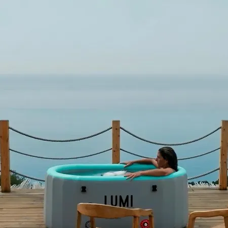 Eunoia Porto Katsiki Apartahotel *